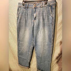 Ladies Jean Capris-16-Sonoma-NWT